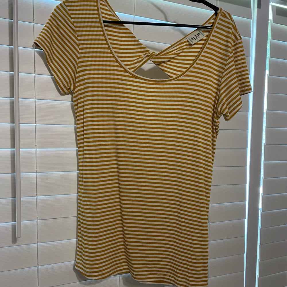 Yellow stripe top